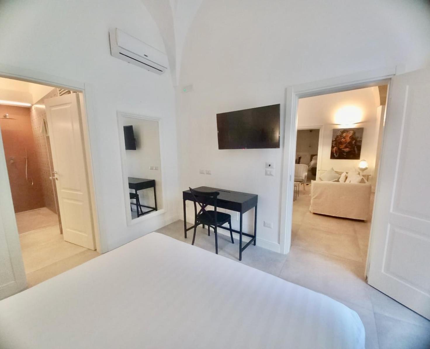 Li Frati Suite เลชเช ภายนอก รูปภาพ